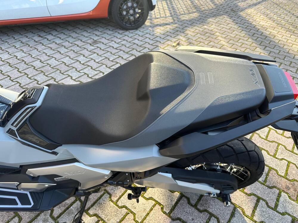 Honda X-ADV 750 (2025) (8)