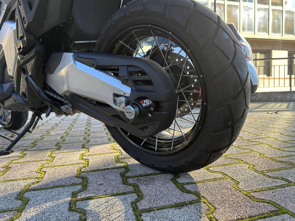 Honda X-ADV 750 (2025) (9)