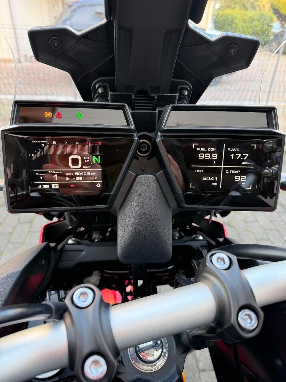 Yamaha Tracer 9 (2021 - 24) (6)