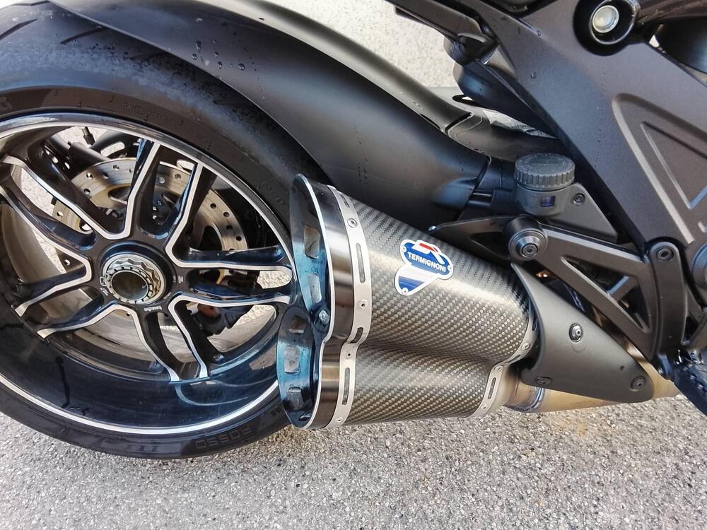 Ducati Diavel 1200 Carbon (2017 - 18) (4)