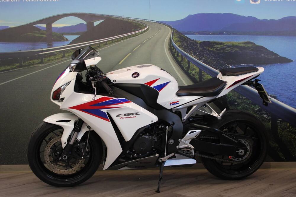 Honda CBR 1000 RR Fireblade (2012 - 16) (7)