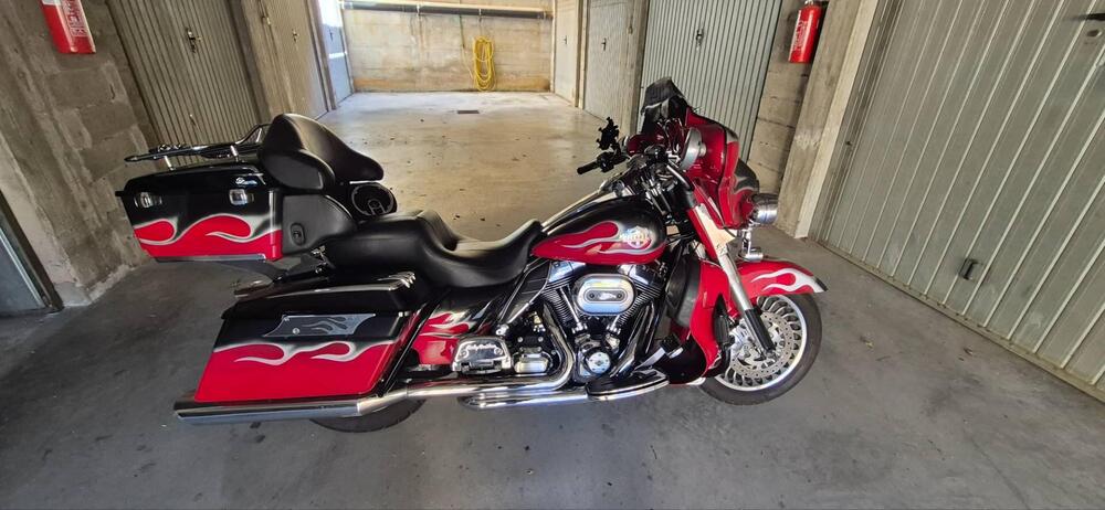 Harley-Davidson 1690 Electra Glide Classic (2010 - 12) - FLHTC