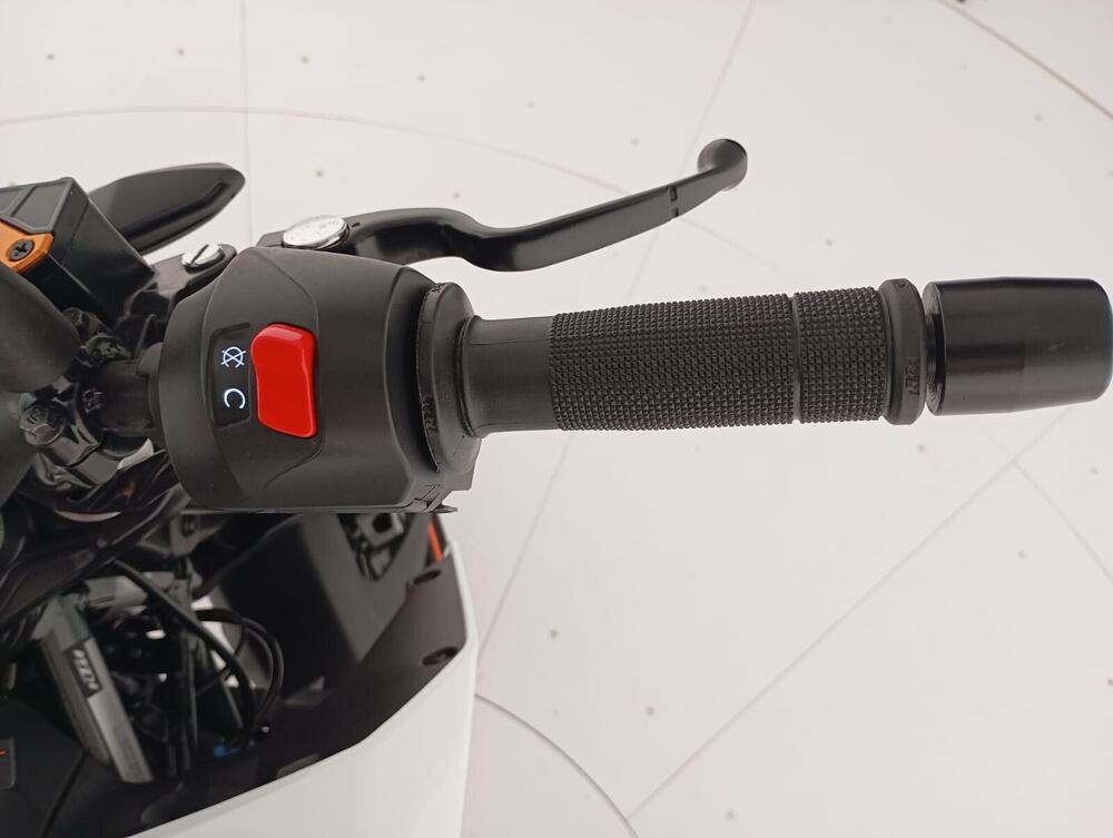 KTM 390 Duke (2021 - 23) (10)