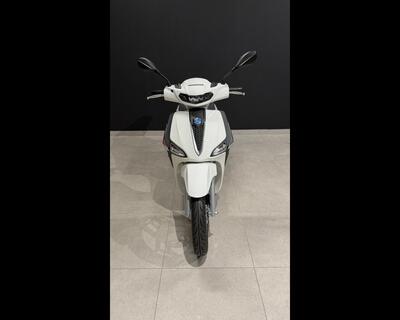Piaggio 1 Active (2022 - 25) usata