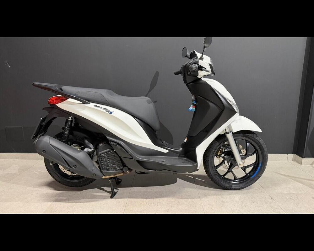 Piaggio 1 Active (2022 - 25) (3)