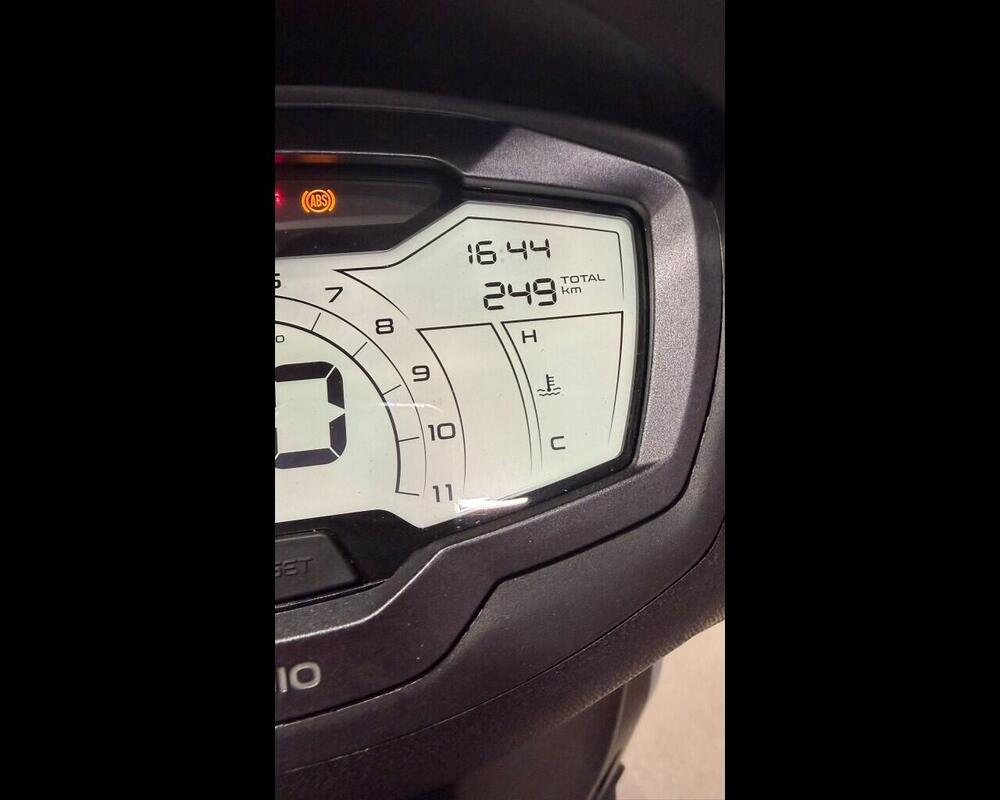 Piaggio 1 Active (2022 - 25) (2)