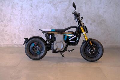Bmw CE 02 AM (2024 - 25) nuova