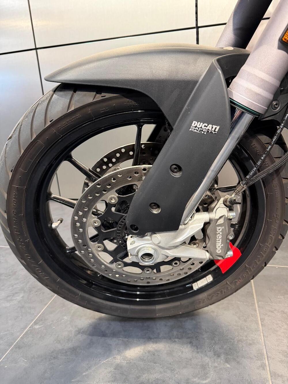 Ducati Multistrada V2 S (2022 - 24) (9)