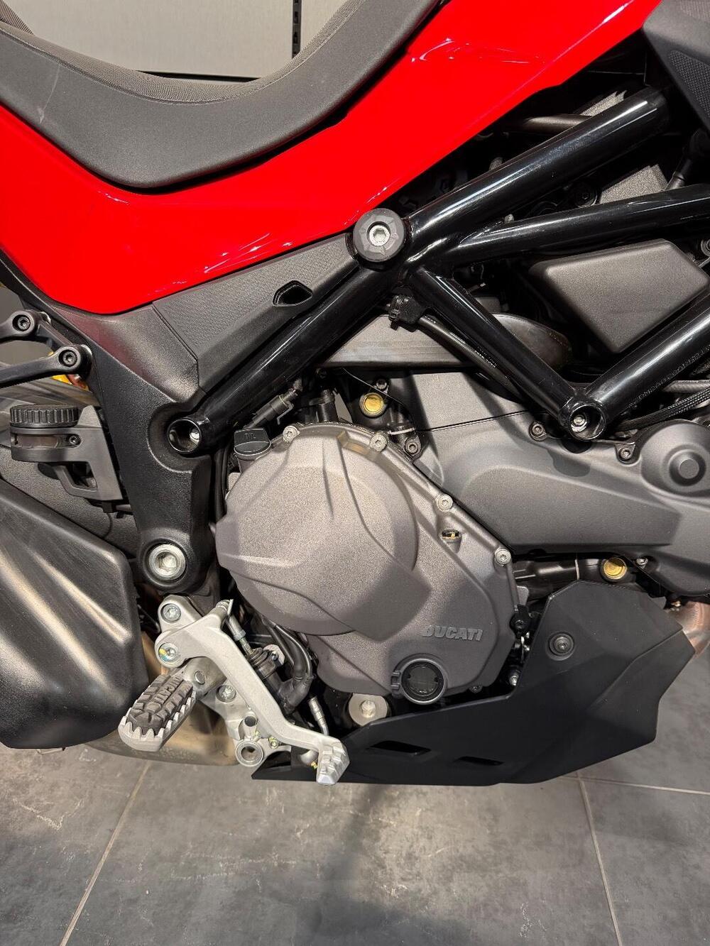 Ducati Multistrada V2 S (2022 - 24) (17)