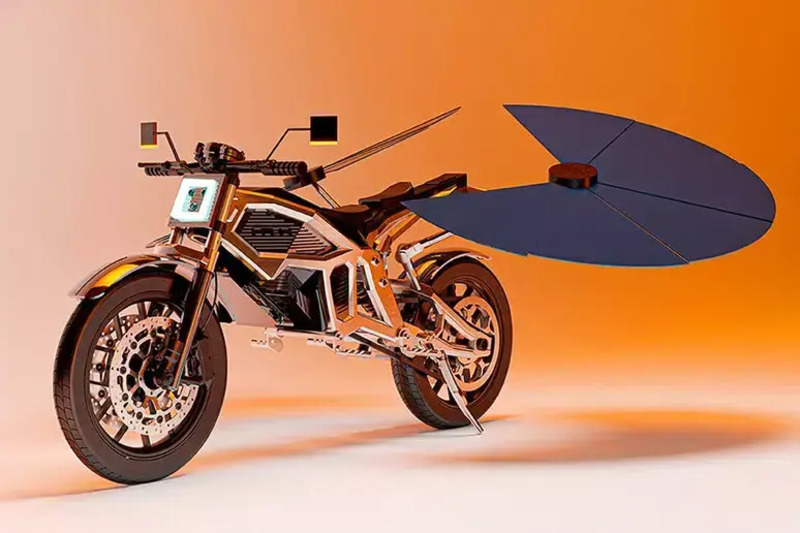 Solaris, la moto che si ricarica al sole, il concept che sfida elettrico e ibrido