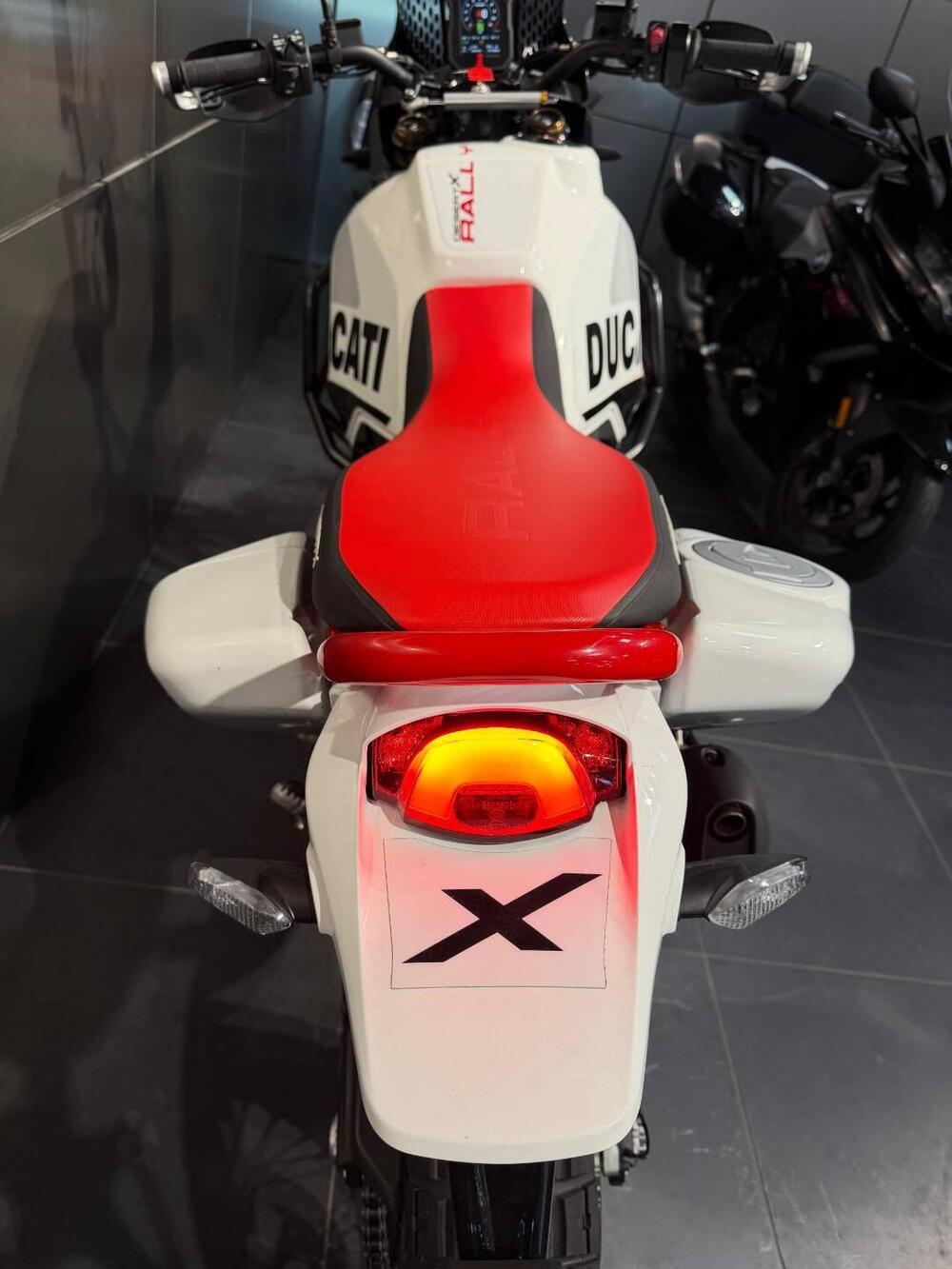 Ducati DesertX Rally (2024 - 25) (8)