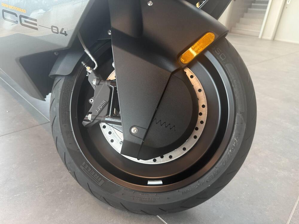 Bmw CE 04 (2021 - 25) (5)