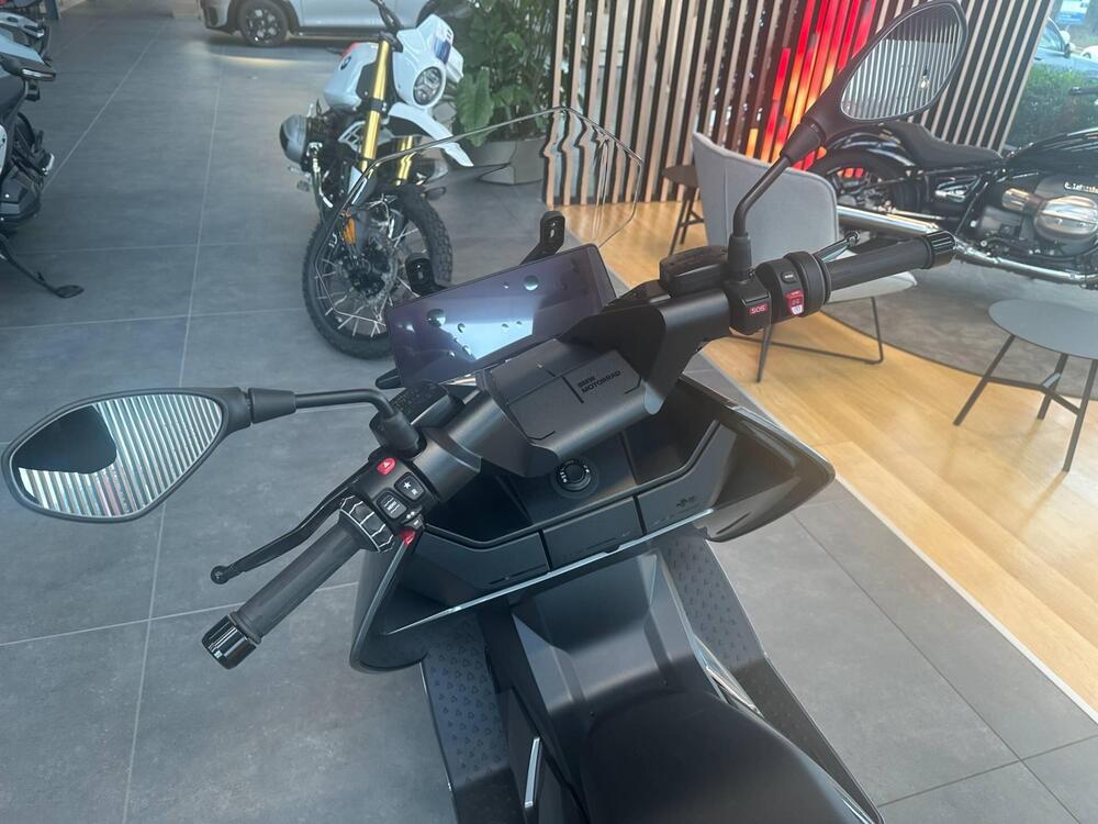 Bmw CE 04 (2021 - 25) (9)