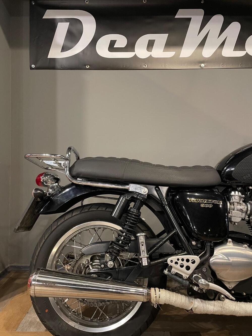 Triumph Thruxton 900 (2004 - 15) (3)