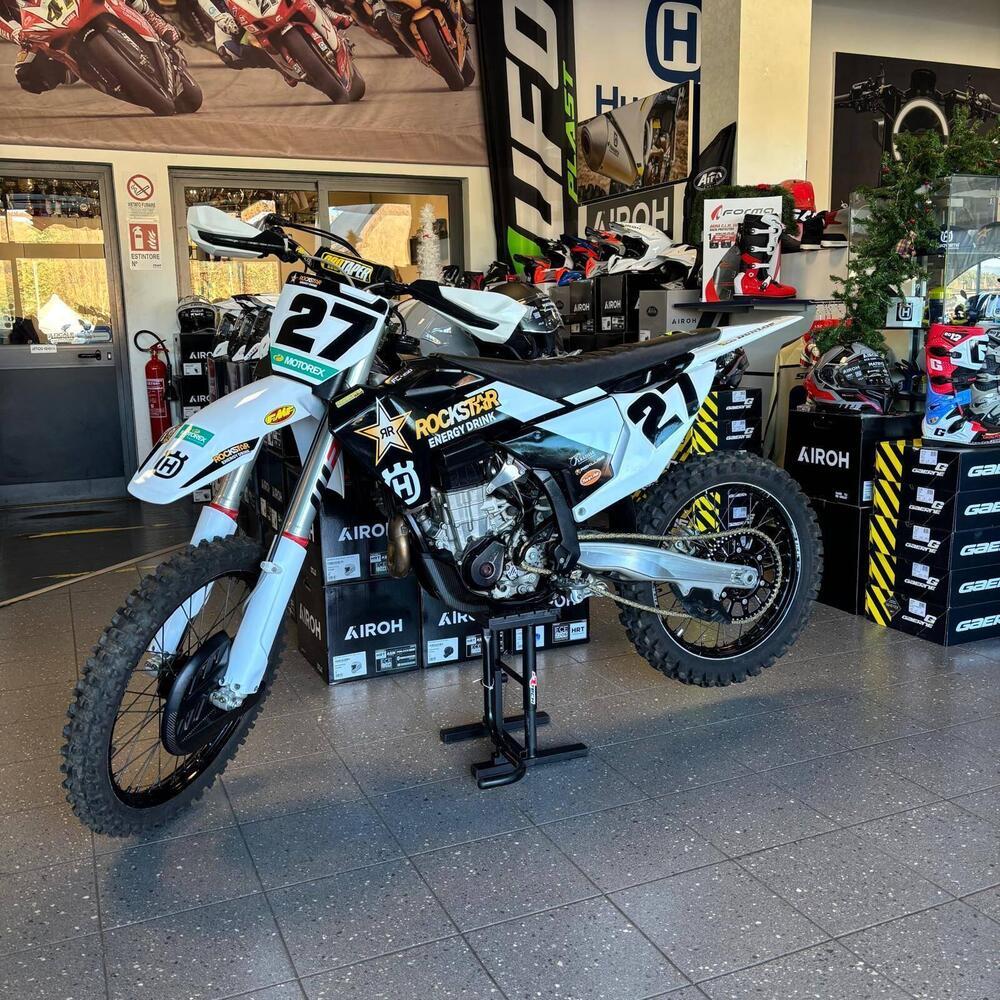 Husqvarna FC 450 Rockstar Edition (2023) (2)