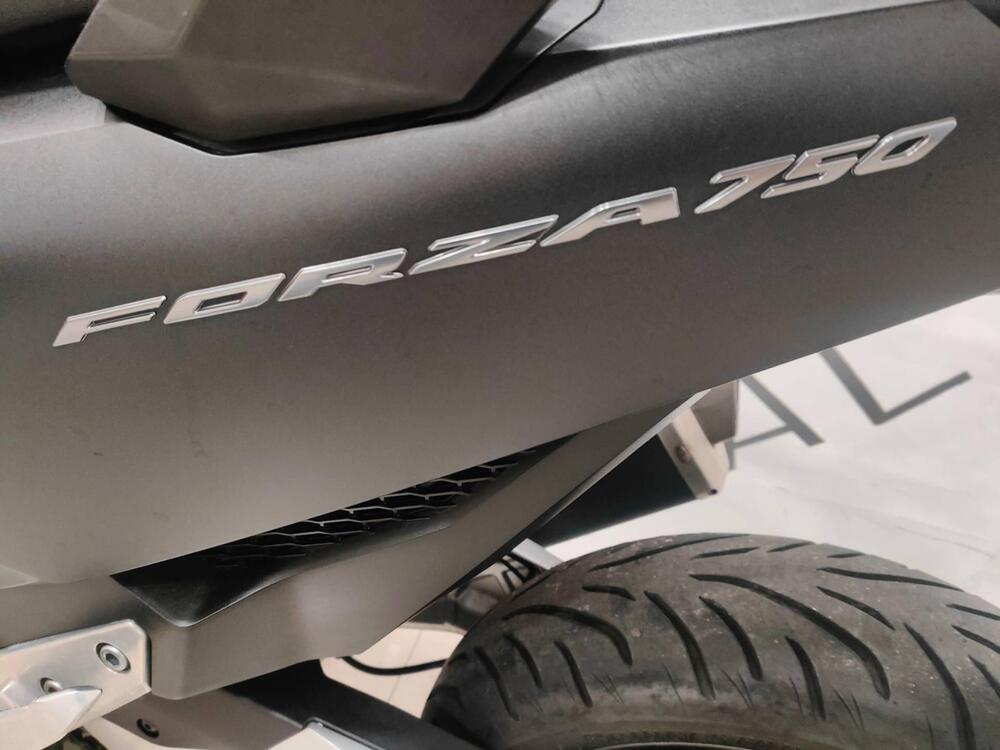 Honda Forza 750 DCT (2021 - 24) (4)