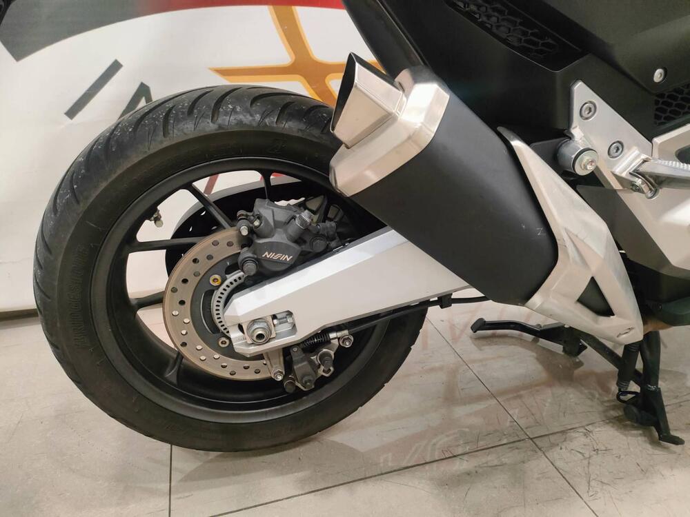 Honda Forza 750 DCT (2021 - 24) (7)