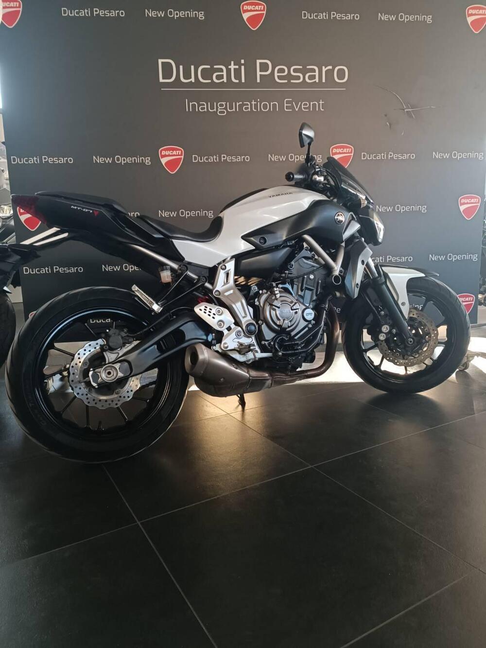 Yamaha MT-07 (2014 - 16) (2)