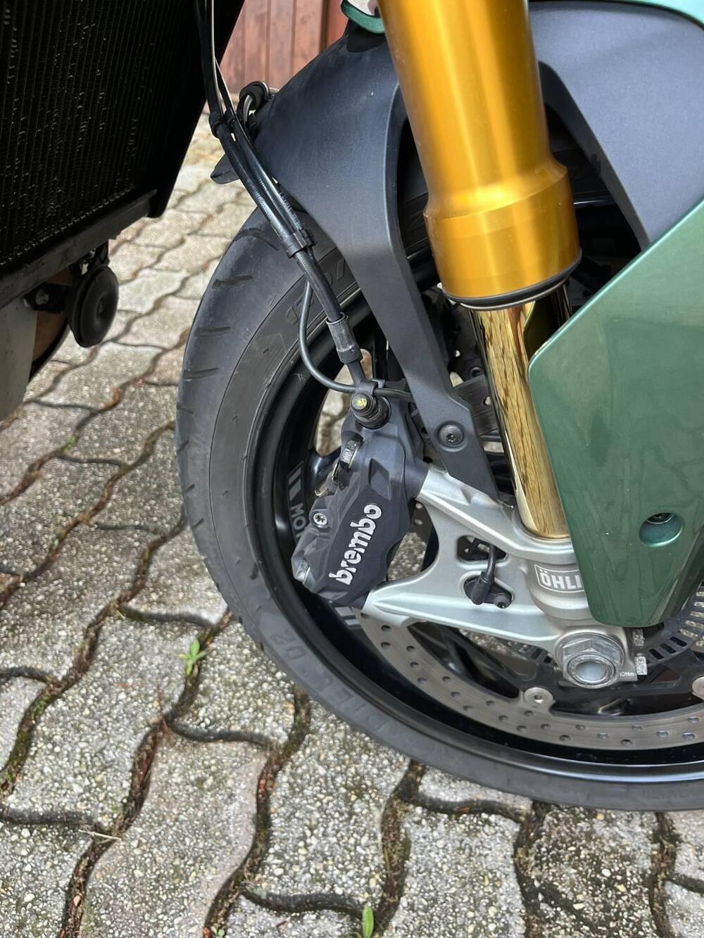 Moto Guzzi V100 Mandello S (2022 - 24) (9)