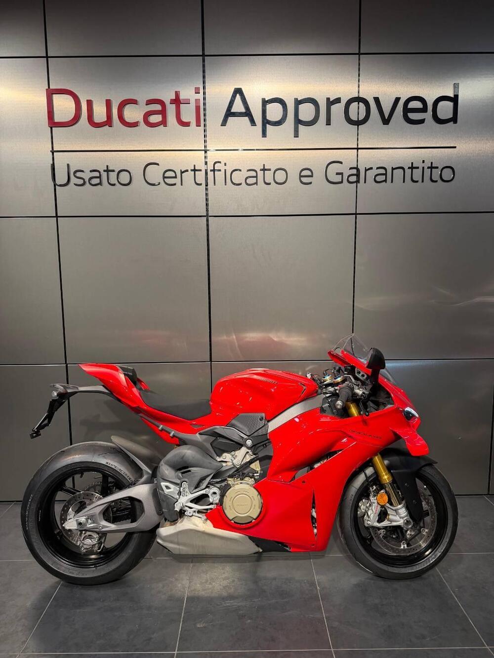 Ducati Panigale V4 S (2025)