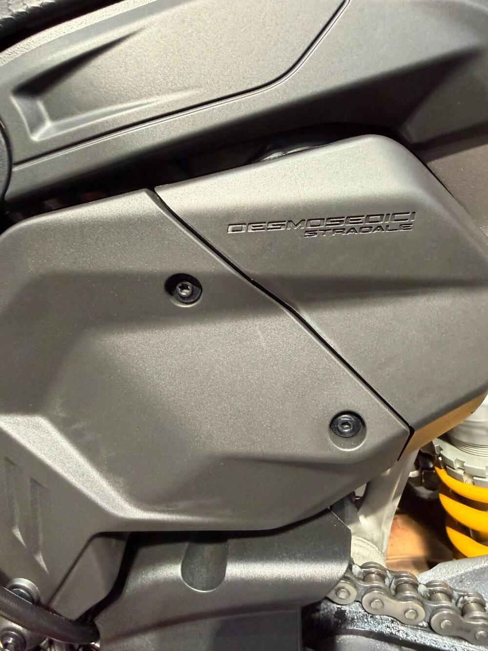 Ducati Panigale V4 S (2025) (13)