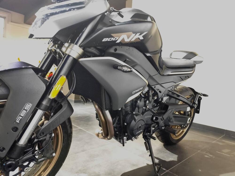 CFMOTO 800NK Sport (2023 - 25) (4)