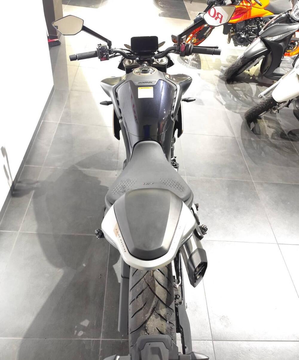 CFMOTO 800NK Sport (2023 - 25) (6)
