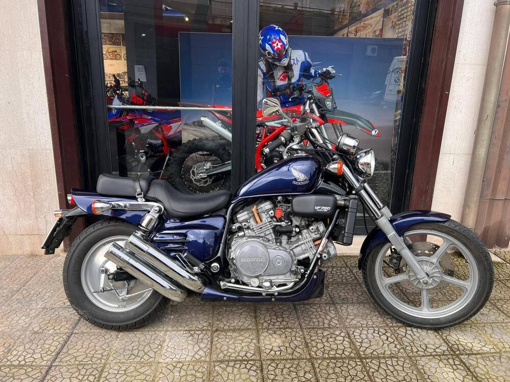 Honda VF 750 C (1985 - 01)