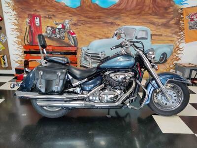 Suzuki VL 800 Intruder Volusia (2000 - 04) usata