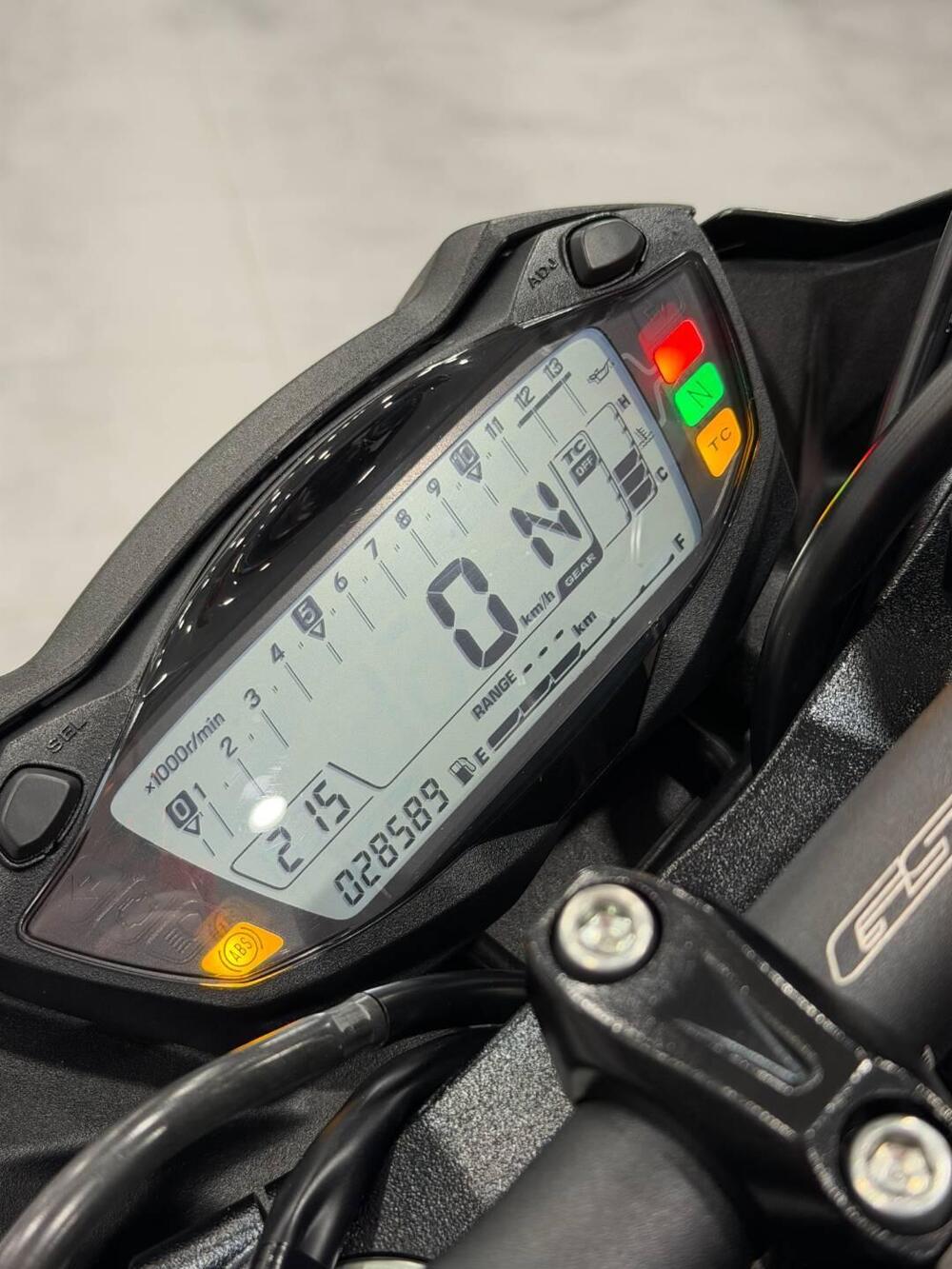 Suzuki GSX S 750 ABS (2017 - 20) (17)