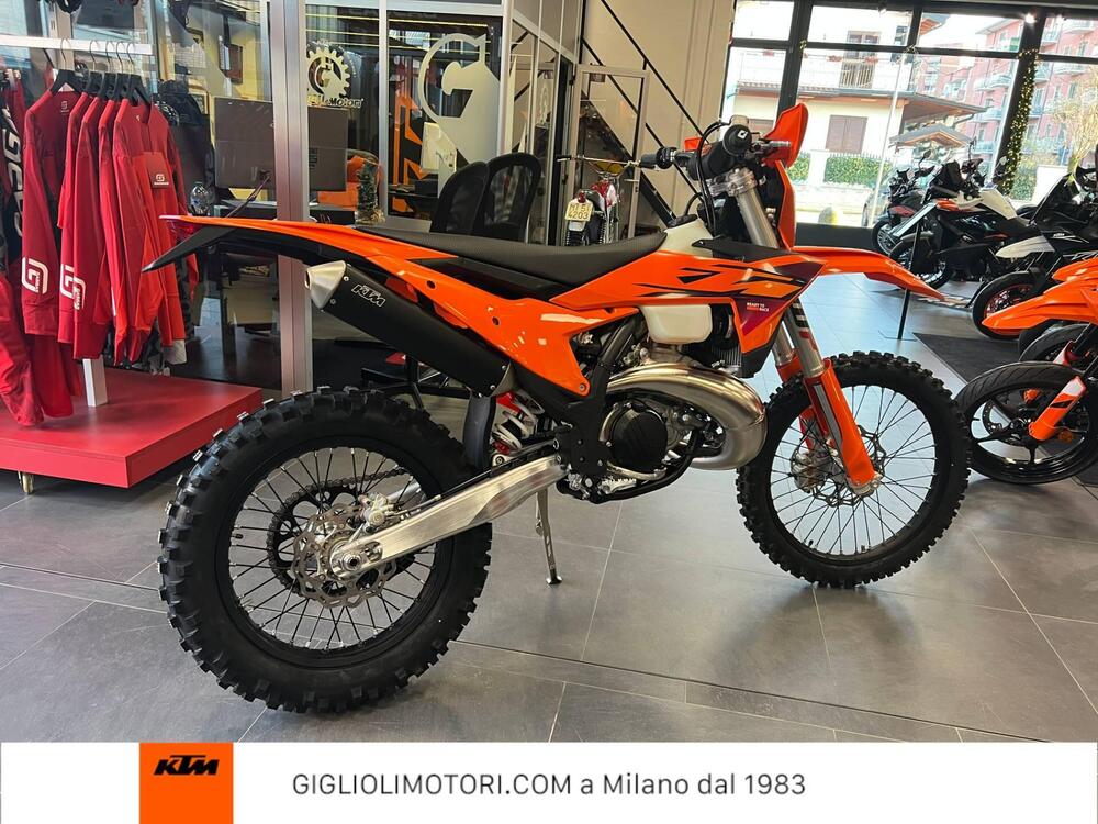 KTM 300 EXC (2026) (3)