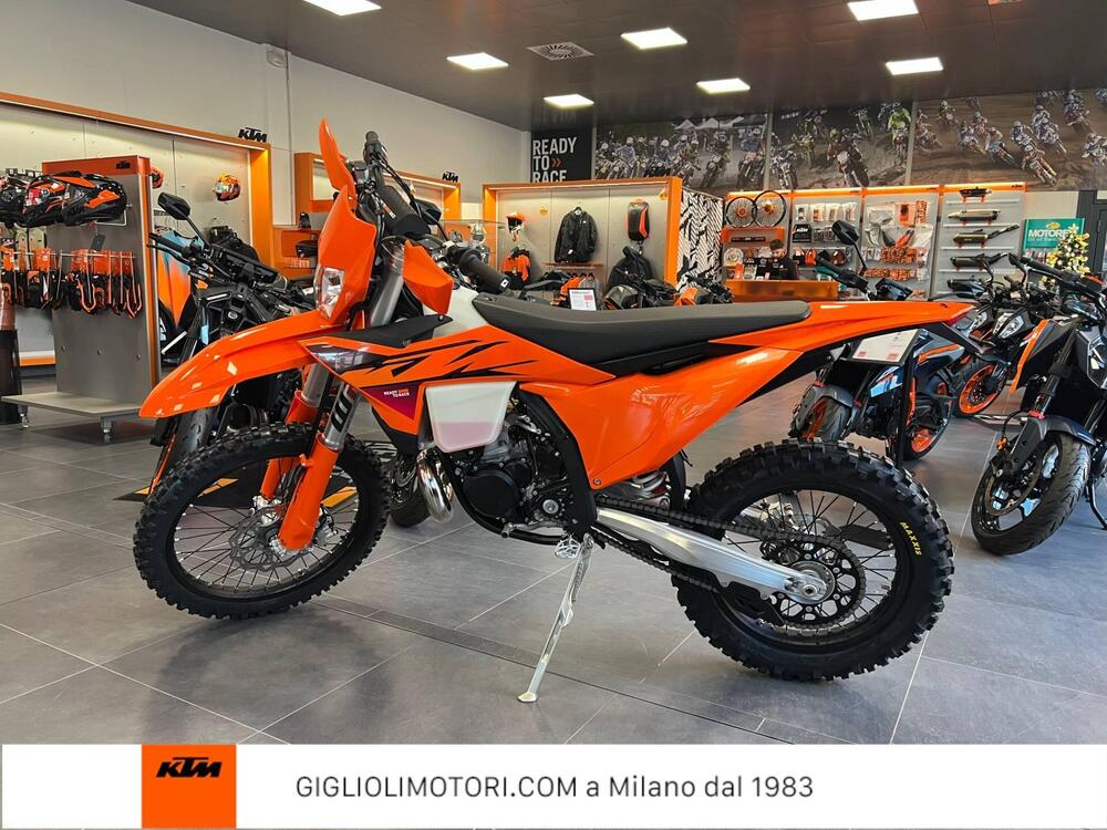 KTM 300 EXC (2026) (6)