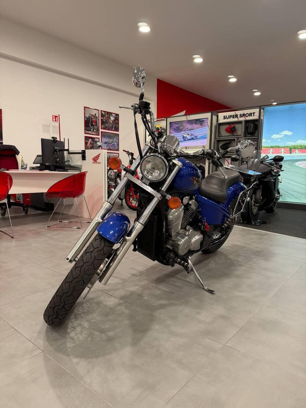 Honda VT 600 C Shadow (1989 - 02)