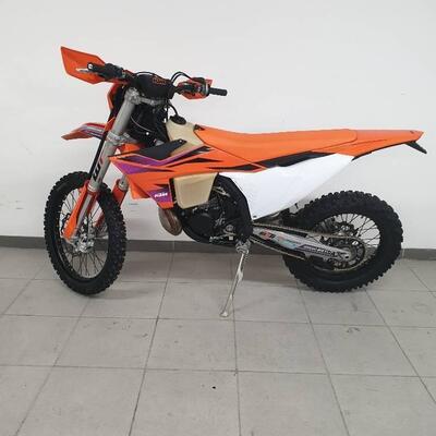 KTM 300 EXC TBI (2024) usata