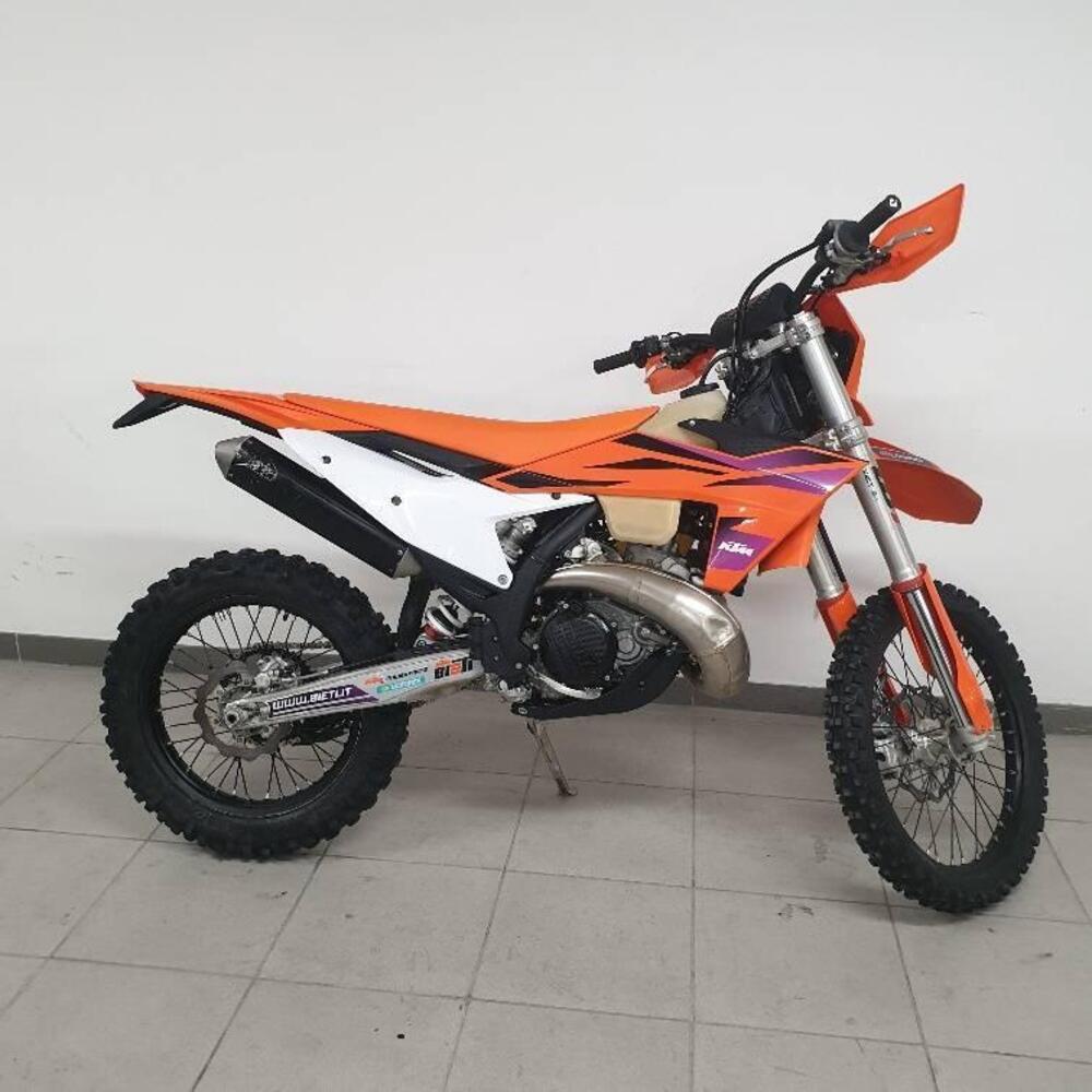 KTM 300 EXC TBI (2024) (3)