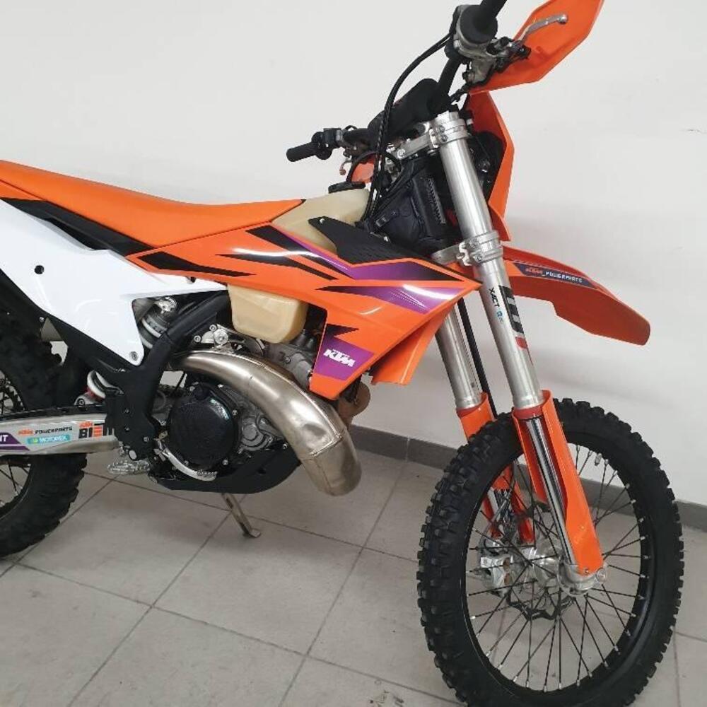 KTM 300 EXC TBI (2024) (4)