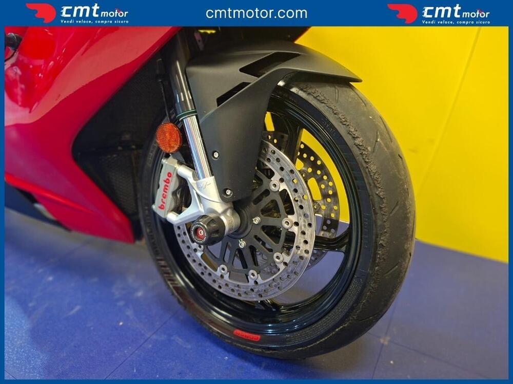 MV Agusta F3 800 Rosso (2021 - 23) (11)