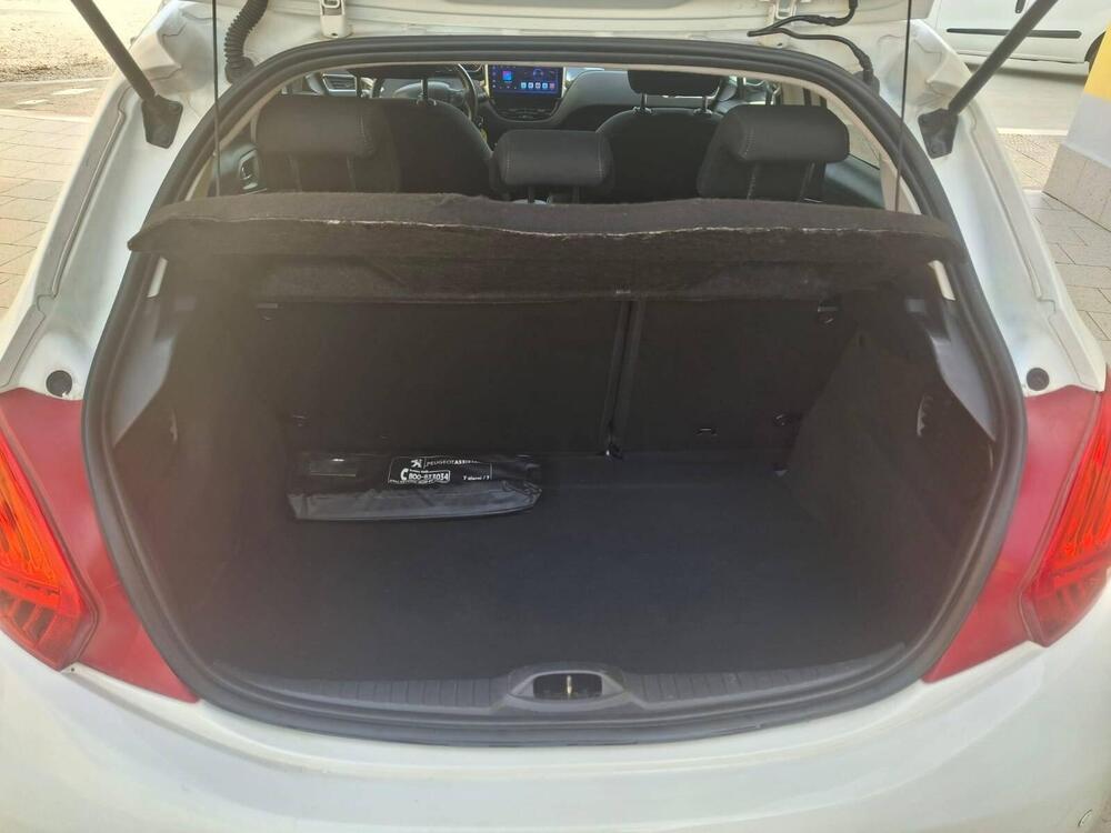 Peugeot 208 usata a Foggia (11)