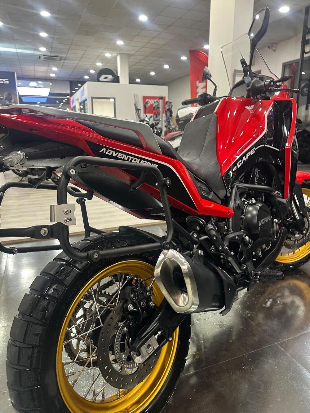 Moto Morini X-Cape 650 Gold Wheels Edition (2022 - 25) (6)