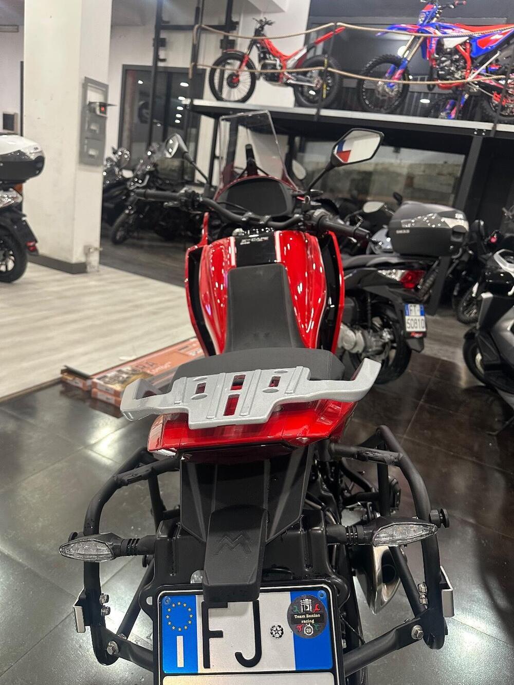 Moto Morini X-Cape 650 Gold Wheels Edition (2022 - 25) (8)