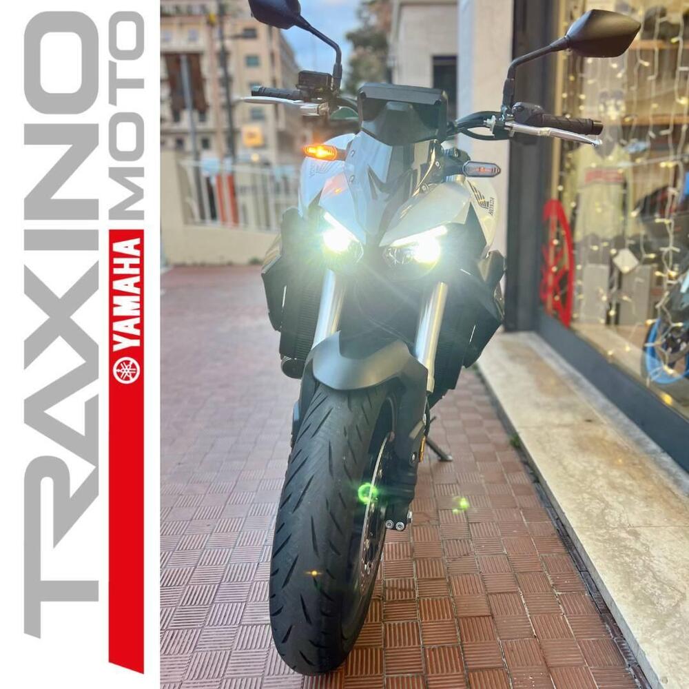 Honda CB 1000 Hornet (2025 - 26) (6)