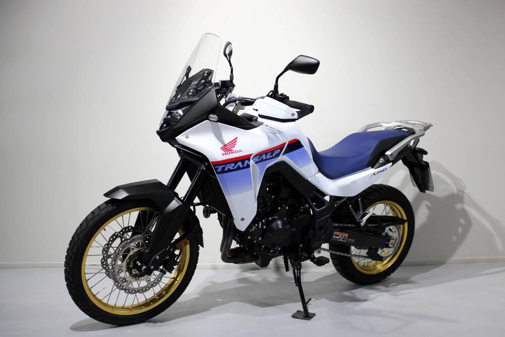 Honda Transalp XL750 (2025) (3)