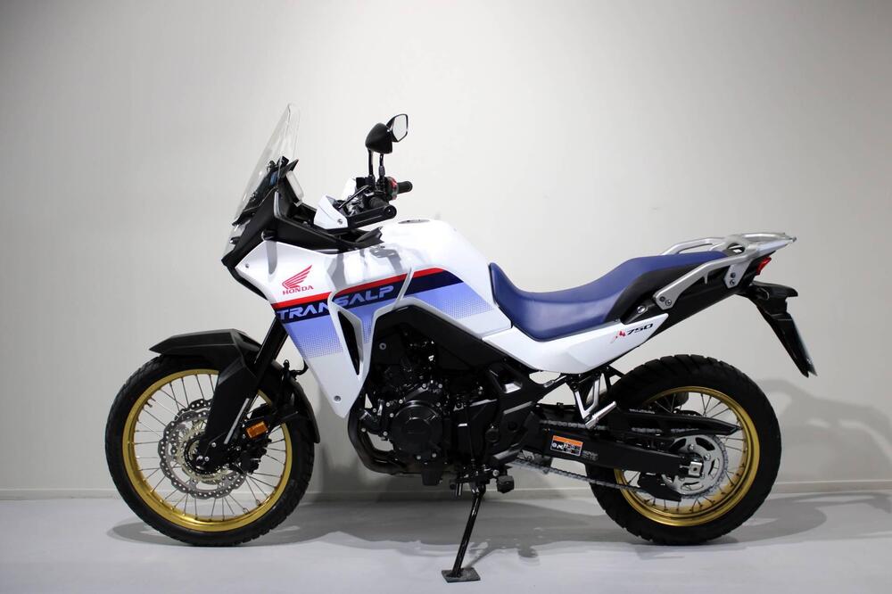 Honda Transalp XL750 (2025) (4)