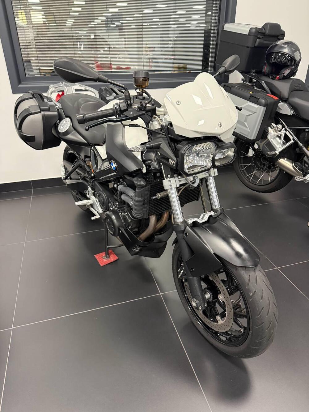 Bmw F 800 R (2009 - 11) (3)