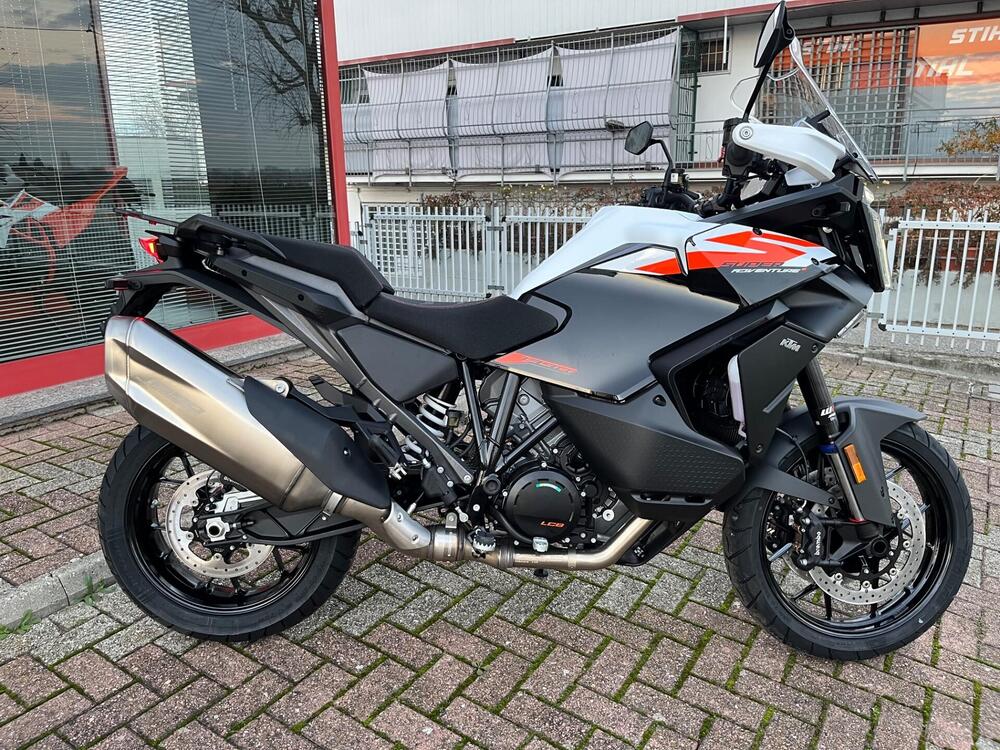 KTM 1390 Super Adventure S (2026) (4)