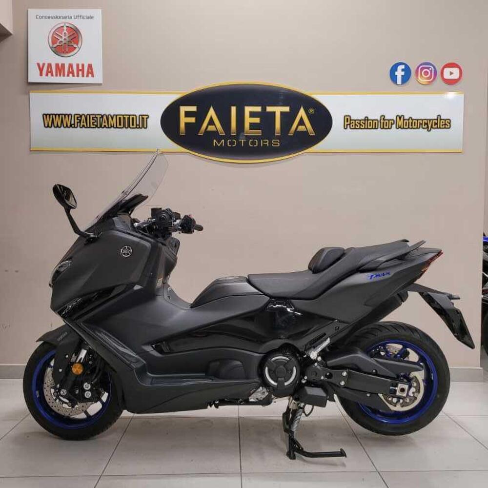 Yamaha T-Max 560 (2025)