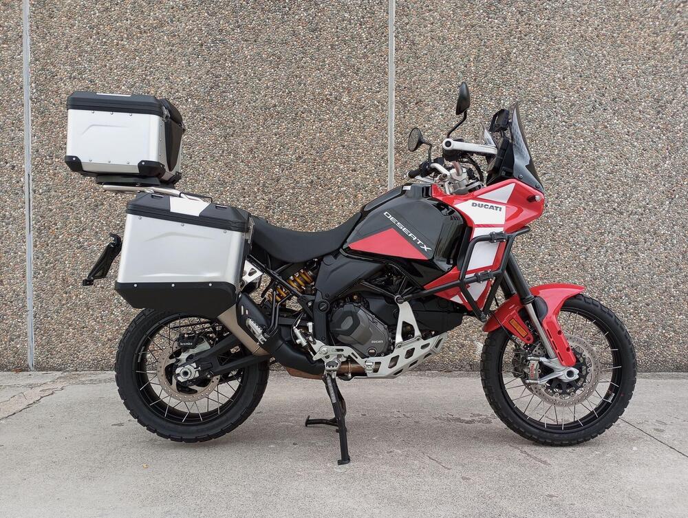 Ducati DesertX Discovery (2025)