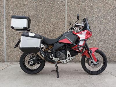 Ducati DesertX Discovery (2025) usata