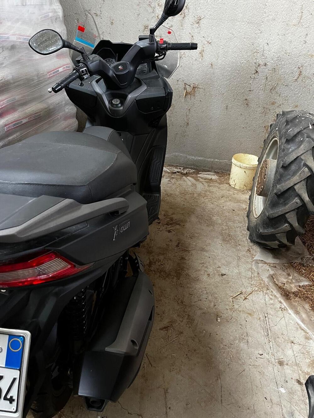 Kymco X-Town 300i (2021 - 24) (7)