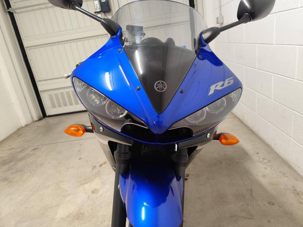 Yamaha YZF R6 (2003 - 04) (5)